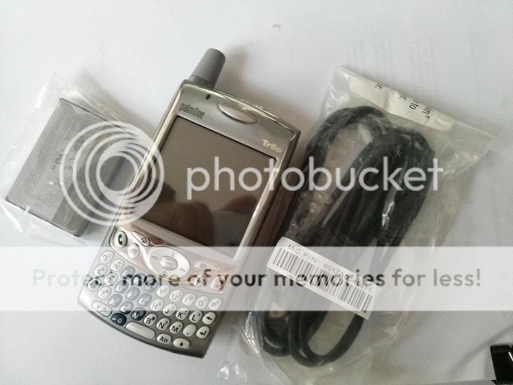 Bán hoặc giao lưu một số điện thoại, phụ kiện